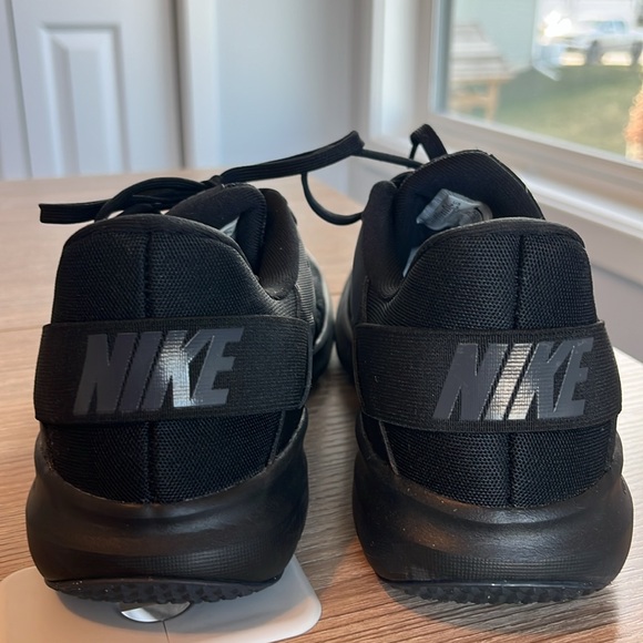 NWOT-Nike Flex Control 3 Men’s Training Shoe in Black - Picture 7 of 9